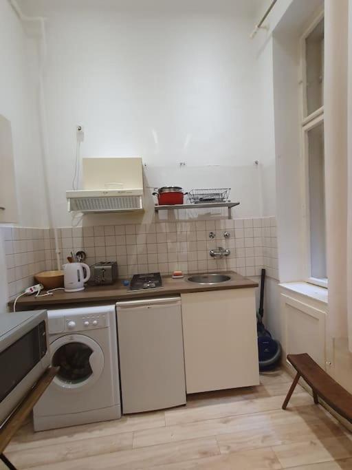 Wesseleny Apartment Near Synagogue With Ac After Renovation Budapesta Exterior foto